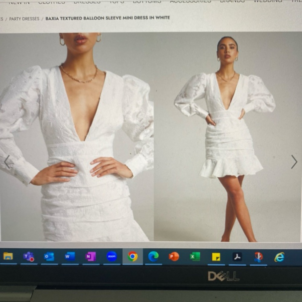 Showpo dress never worn!